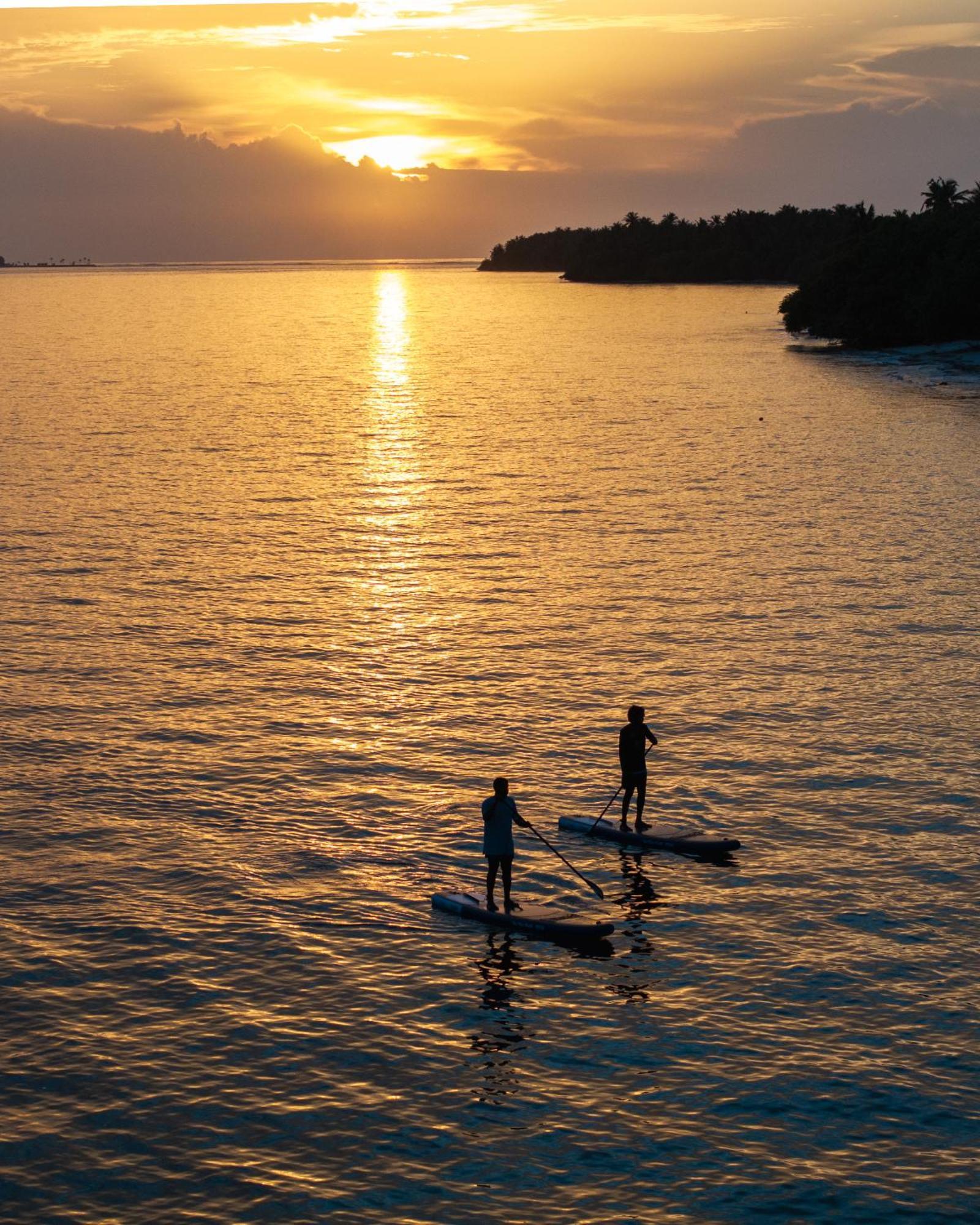 Isla Retreat Hotel Fehendhoo Buitenkant foto